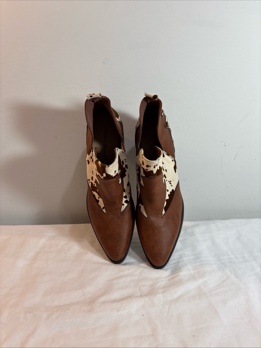Pierre Dumas Women’s Brown Leather Western Ankle Boots with Cowhide Accent. 8/25